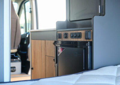 Furgo blanca 16 Camperización furgonetas