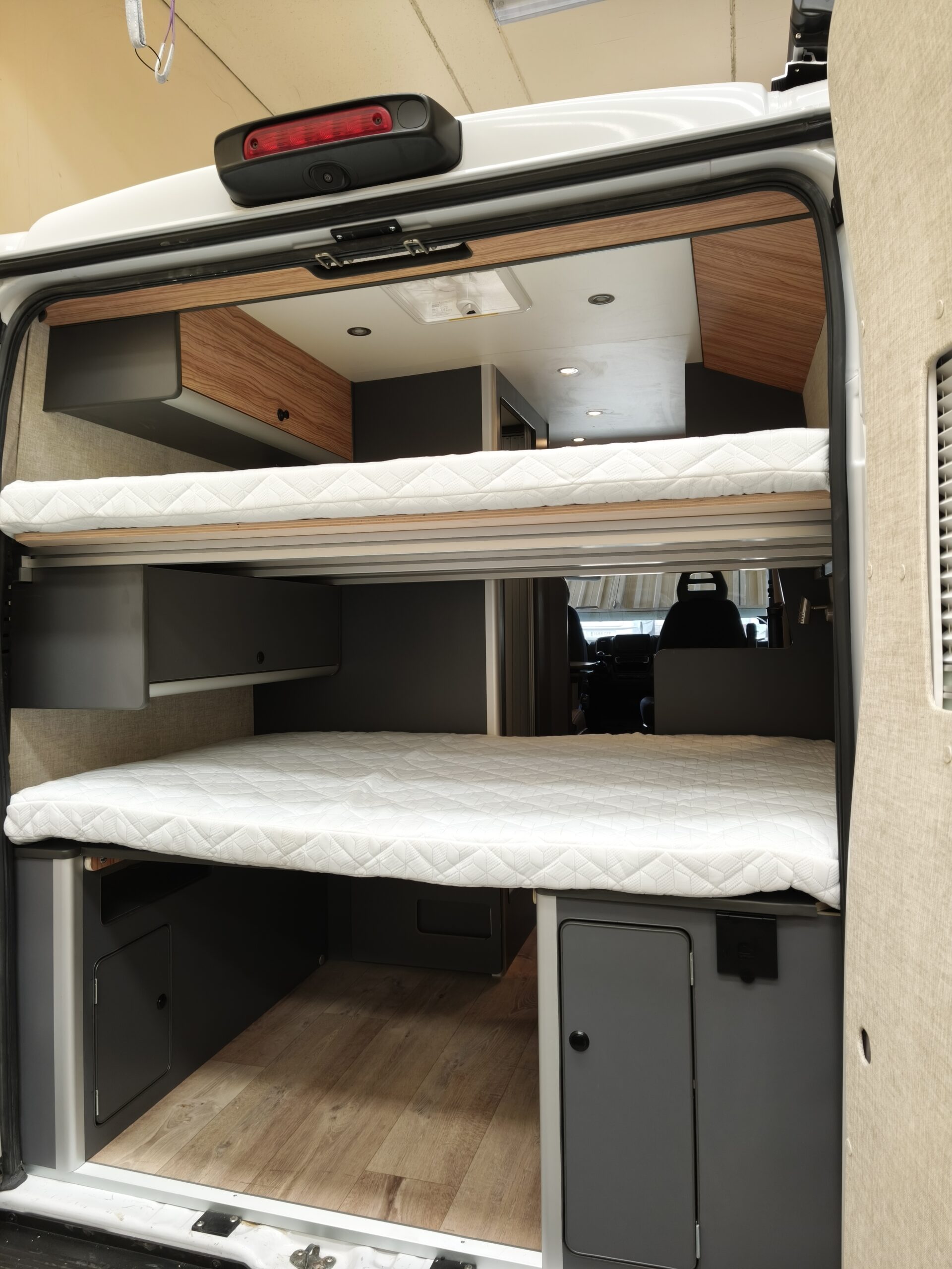 Alt: literas camper